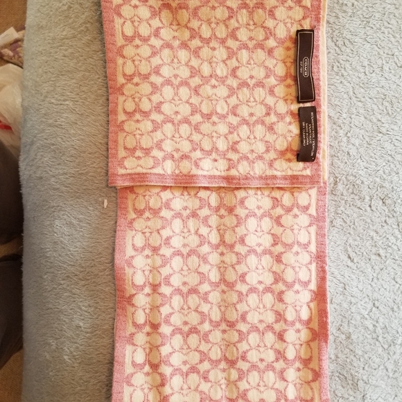 Couch winter scarf - Picture 1 of 3